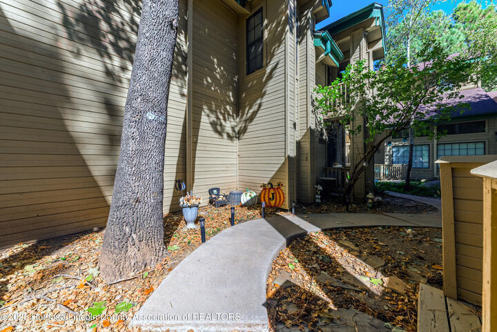 Property Photo:  1230 Mechem Drive #17  NM 88345 