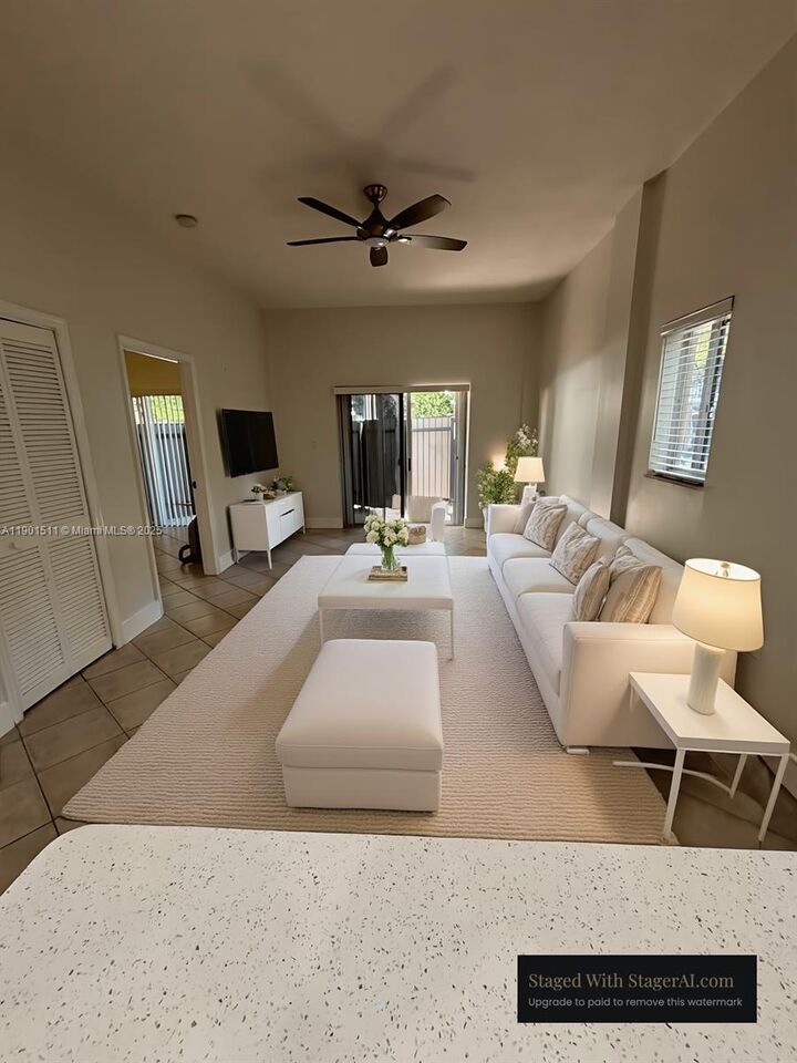 Property Photo:  1918 Brickell Ave 101  FL 33129