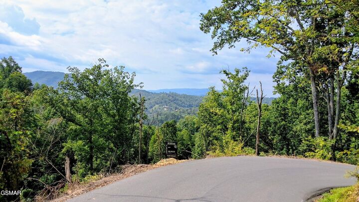 Property Photo:  Lot 7R2 E Kings Ridge Road  TN 37738 