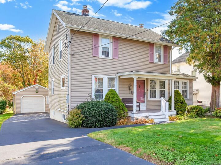 62 South Montowese Street  Branford CT 06405 photo