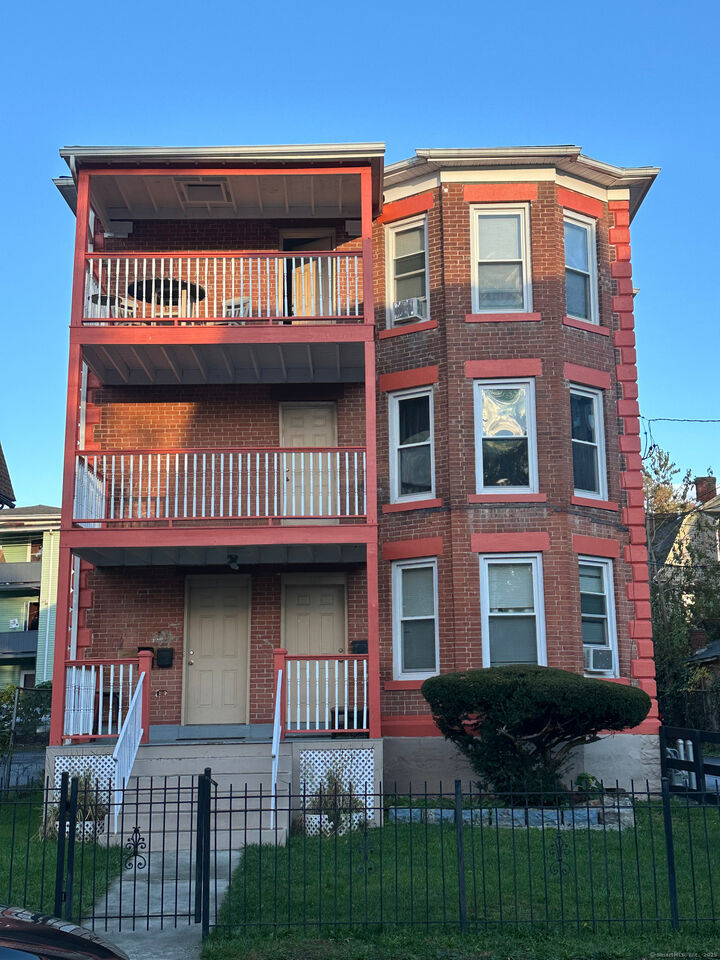 Property Photo: 138 Kent Street CT 06112