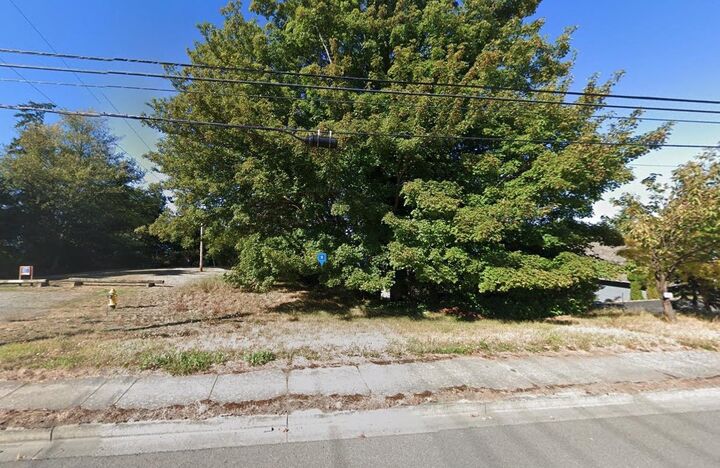 Property Photo: 3518 Oaks Ave WA 98221