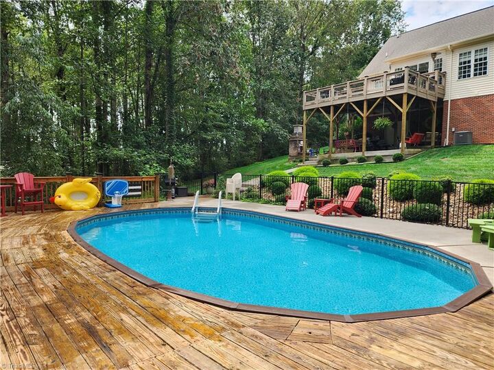 Property Photo:  110 Eastridge Lane  NC 28651