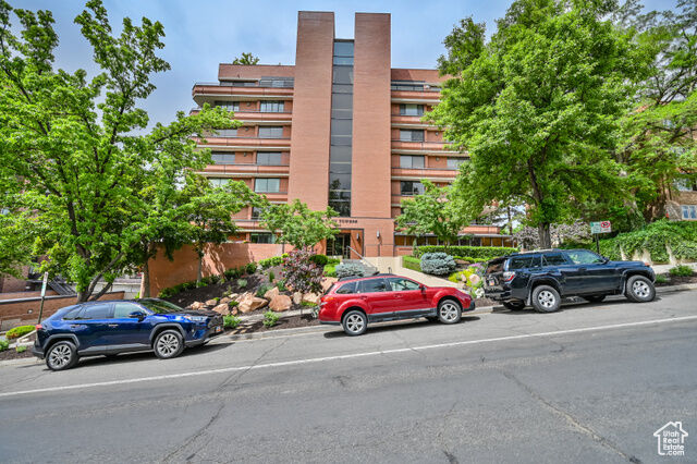 Property Photo:  141 E 2nd Ave 401  UT 84103