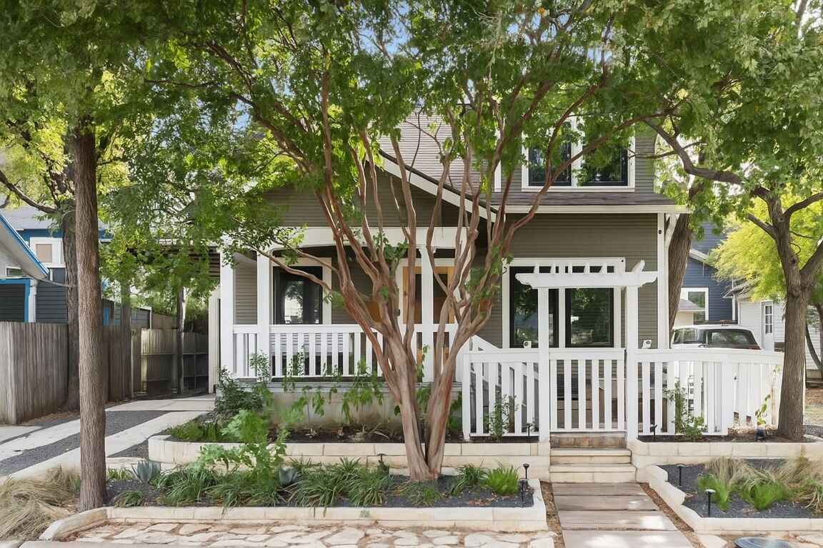 Property Photo: 1003 Blanco Street TX 78703