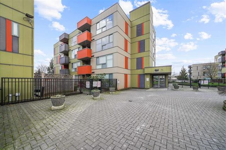 Photo de la propriété: 12075 228 Street 204 BC V2X 6M2