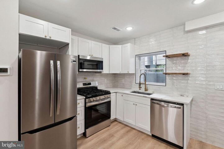 Property Photo:  1544 S Bambrey Street  PA 19146