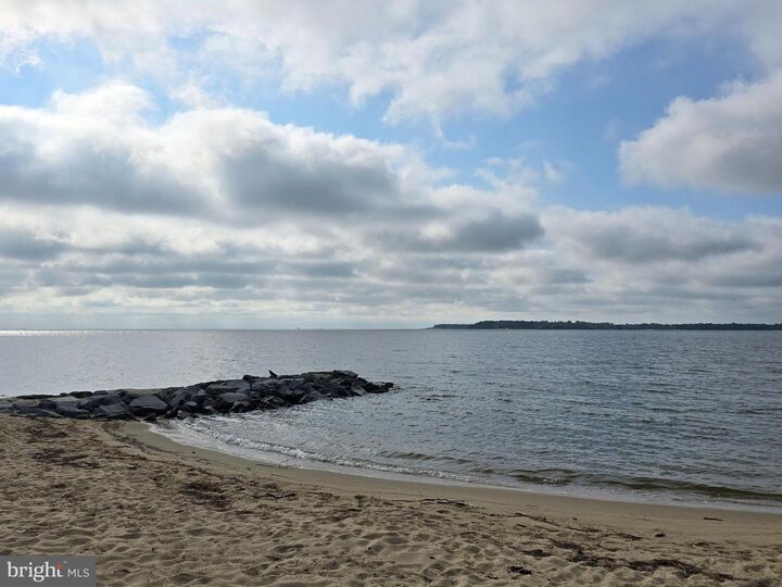 Property Photo:  12987 Holly Way  MD 20657