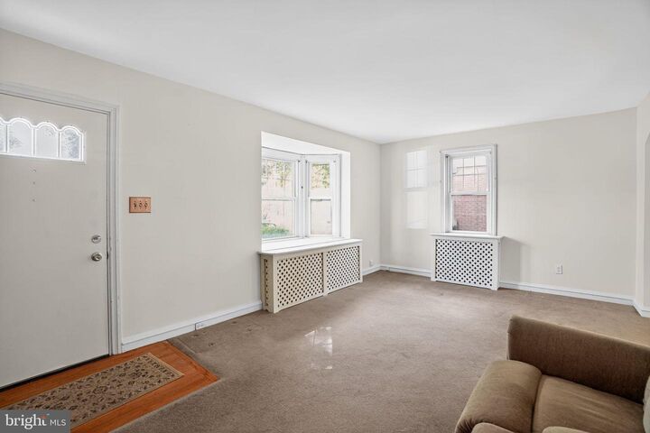 Property Photo:  944 Galbraith Avenue  PA 19061