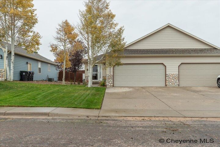 3206 Rock Springs St  Cheyenne WY 82001 photo