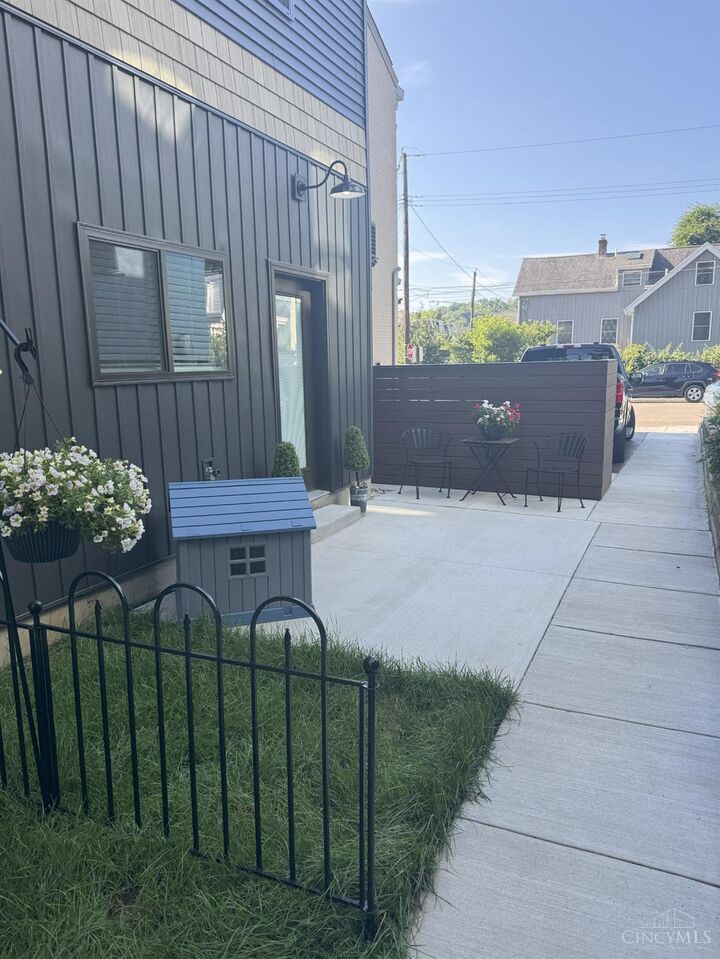 Property Photo:  4249 Chambers Street  OH 45223 