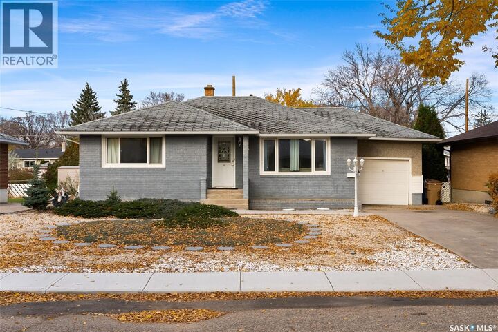 Property Photo:  19 Johnstone Street  SK S4R 4R3 