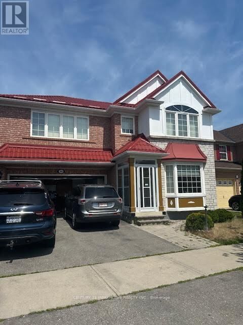 Property Photo: 46 Meandering Trail ON M1B 6E3