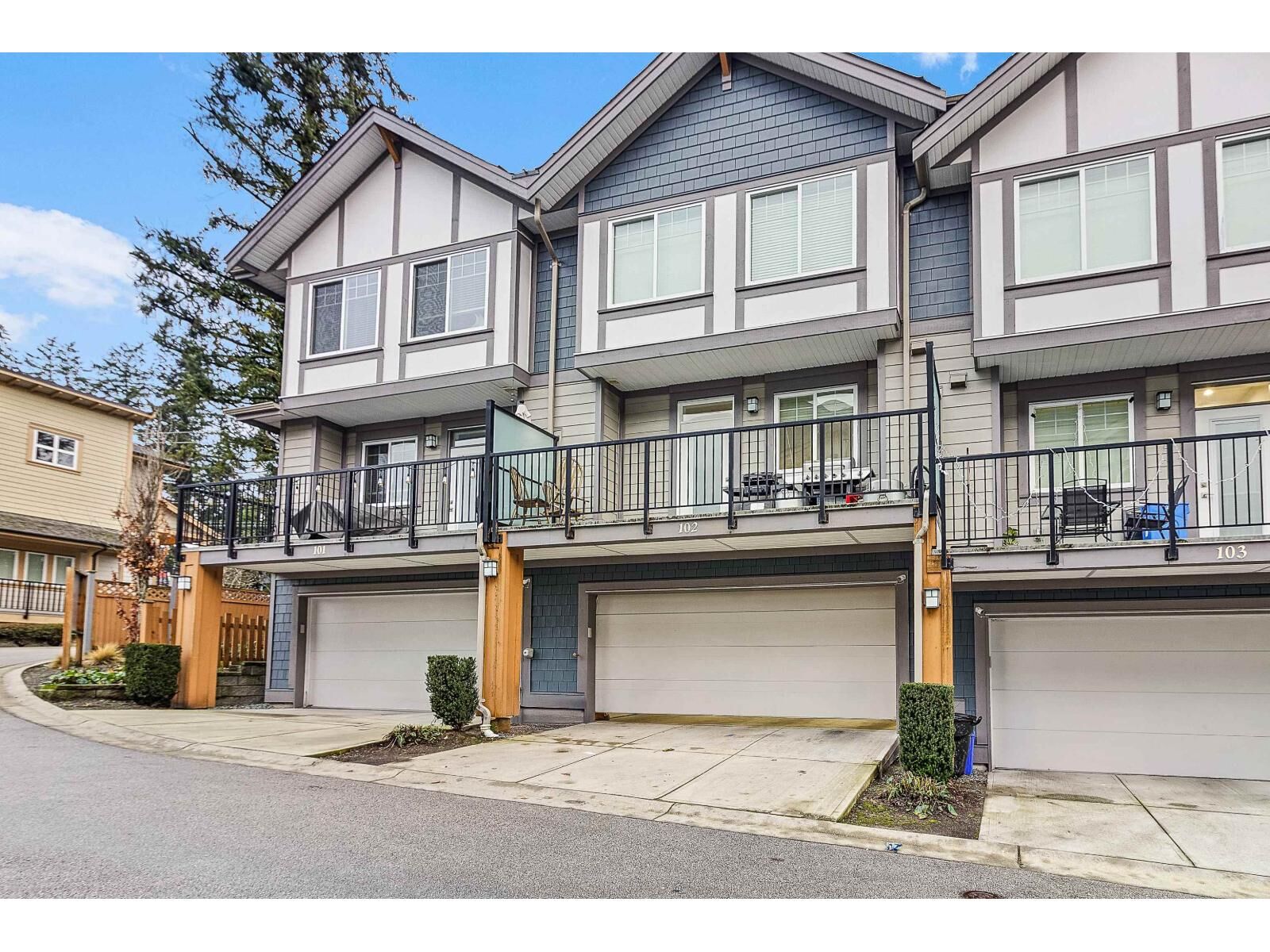 Property Photo: 15170 60 Avenue 102 BC V3S 0A3
