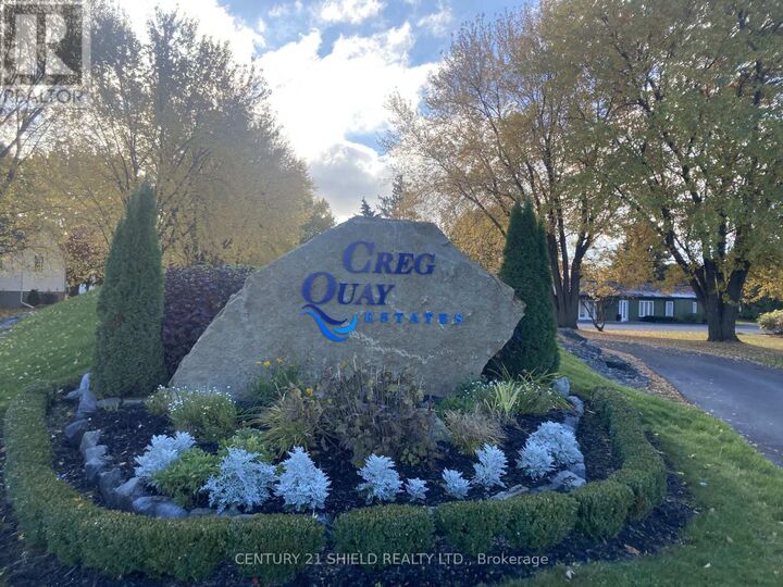 Property Photo: 21255 McNaughton Court East ON K0C 1E0