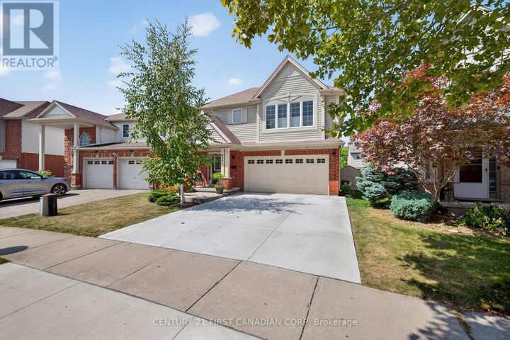 801 North Leaksdale Circle  London South (South U) ON N6M 1L9 photo