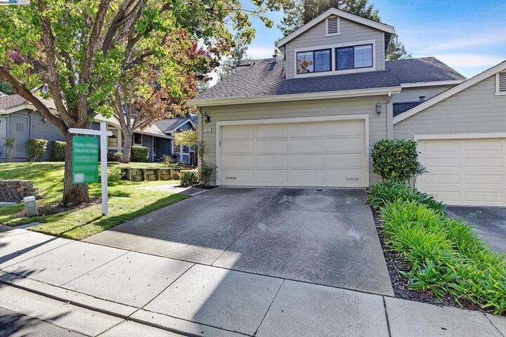 600 Praderia Cir  Fremont CA 94539 photo