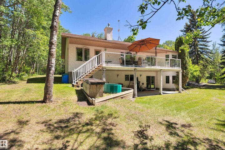 Property Photo: 50470 Rge Road 234 40 AB T4X 0L7