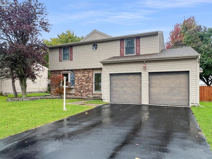 Property Photo:  2504 Eden East Drive  OH 43619