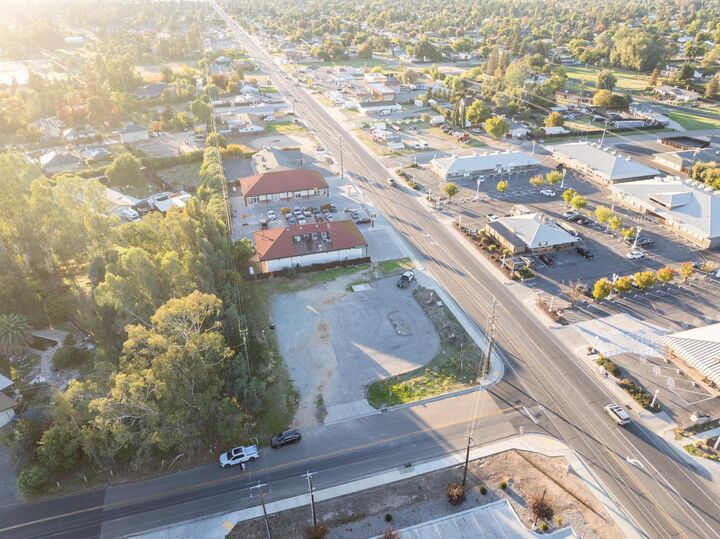 Property Photo: 37206 Avenue 12 CA 93636