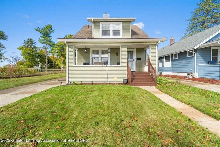 1812 S Genesee  Lansing MI 48915 photo