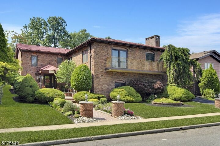 Property Photo:  109 Wilson St  NJ 07110