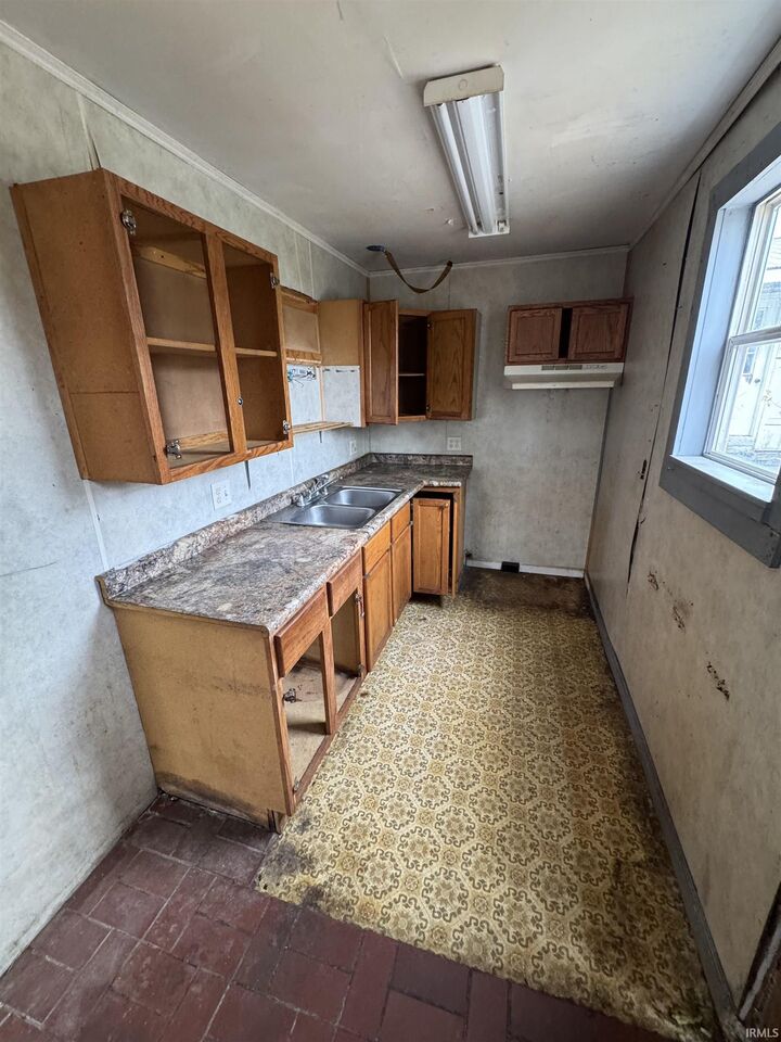 Property Photo: 1119 Polk Street IN 46808