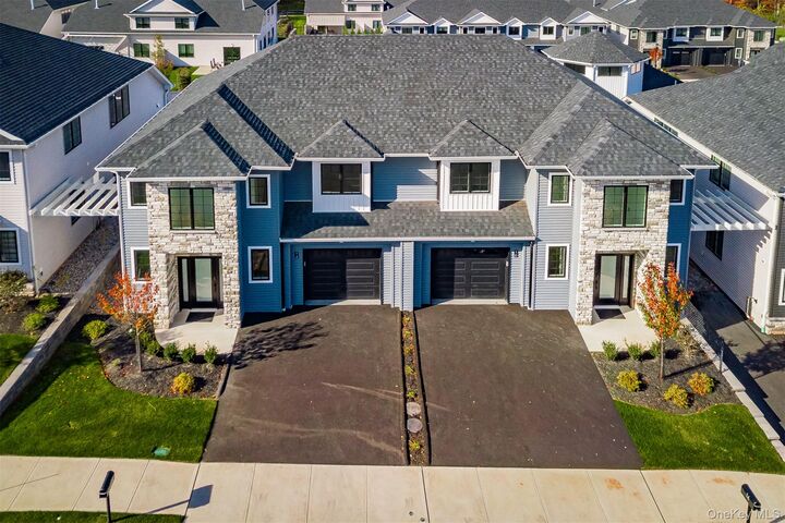 Property Photo:  14 Silverwood Circle  NY 10901 