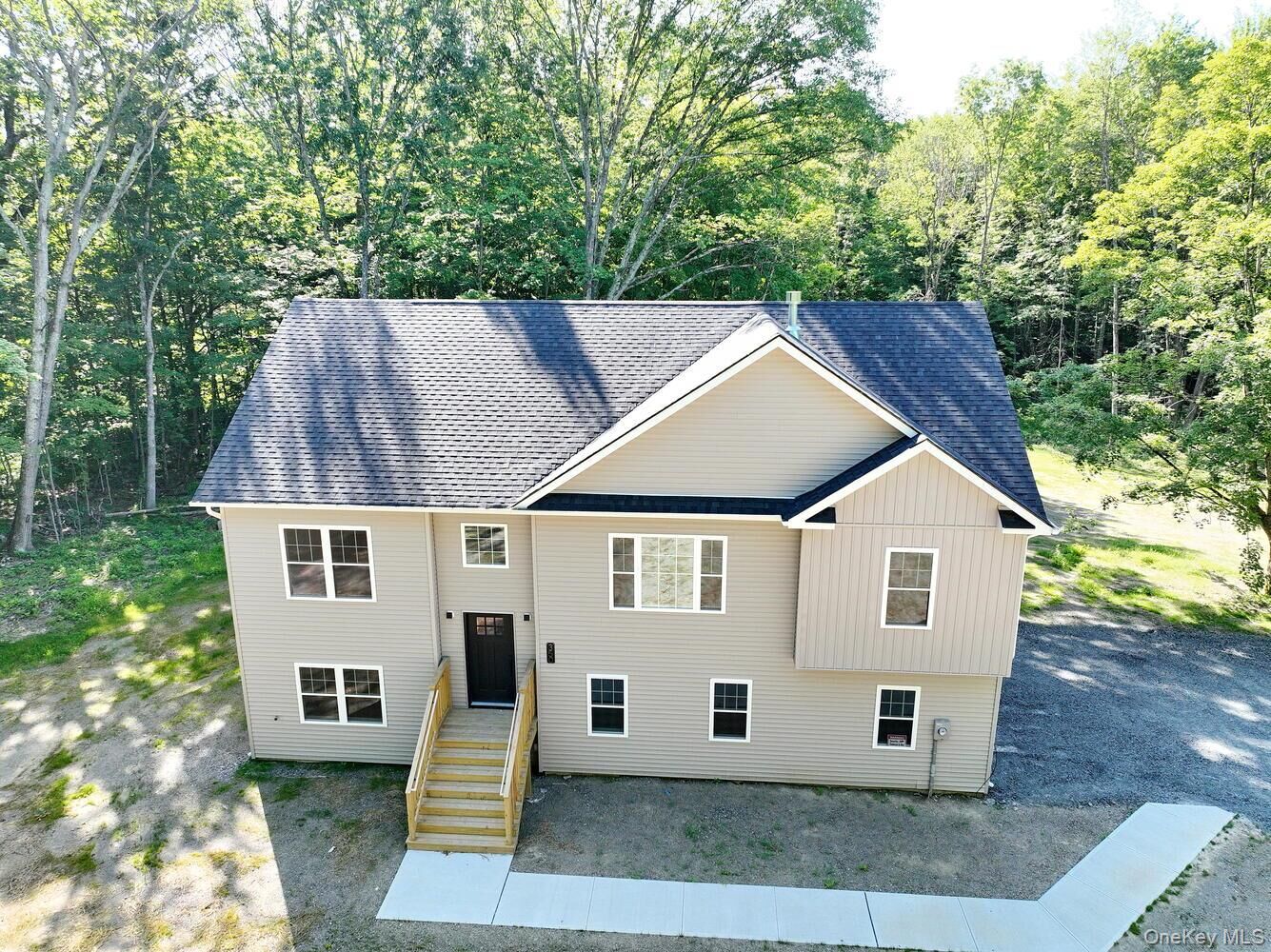 Property Photo:  350 N Ohioville Road  NY 12561 