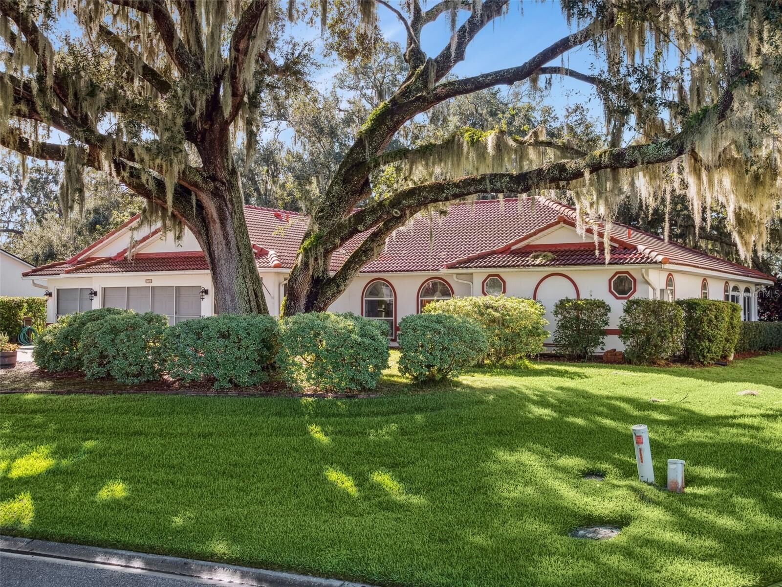 Property Photo: 5609 Rosewall Circle FL 34748