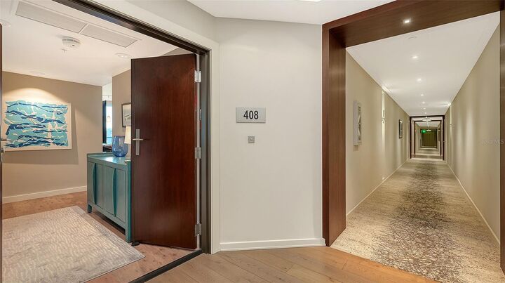 Property Photo:  1211 Gulf Of Mexico Drive 408  FL 34228