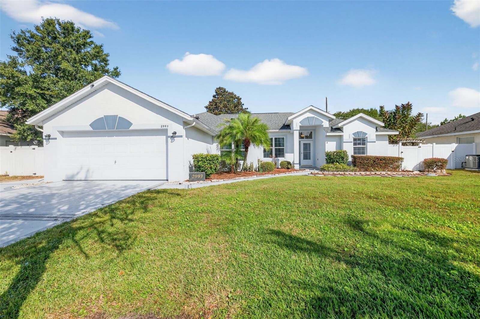 Property Photo:  2993 W Beaumont Lane  FL 32736