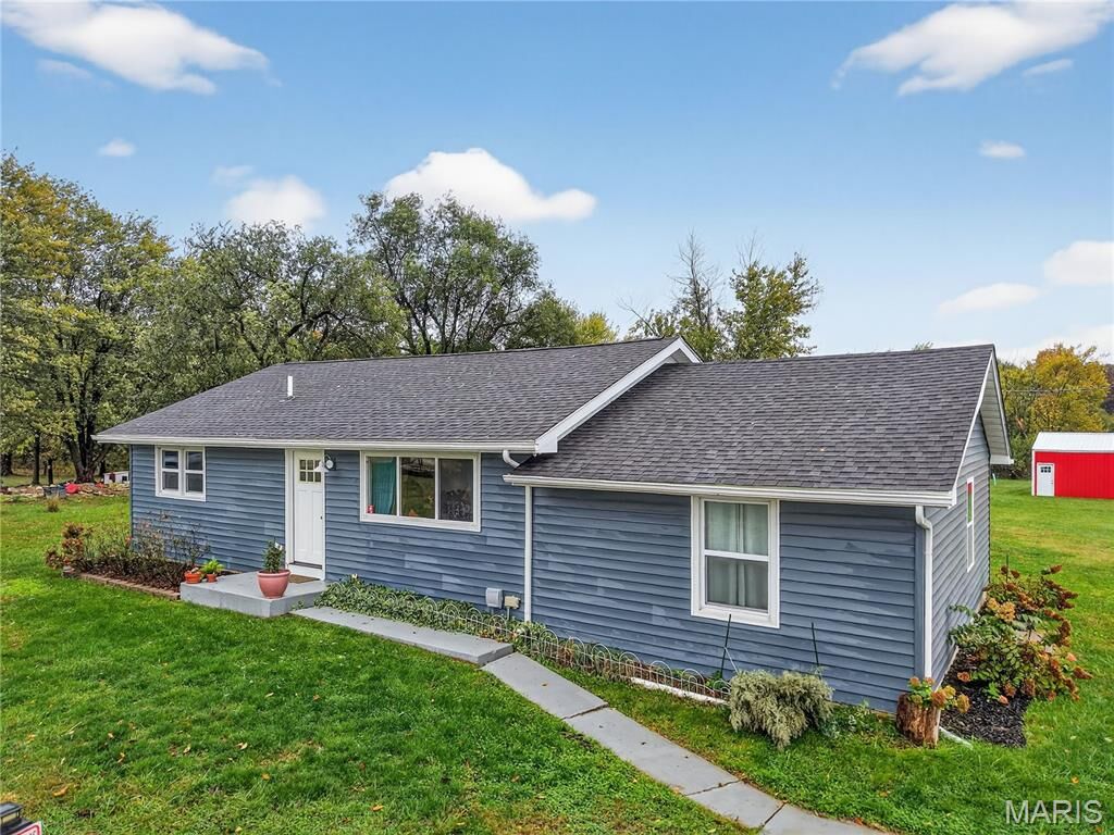 Property Photo:  24126 Kelling Lane  MO 63383 