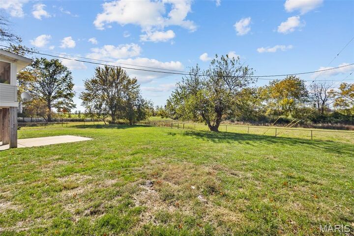 Property Photo:  36 Cloverdale Drive  MO 63304 