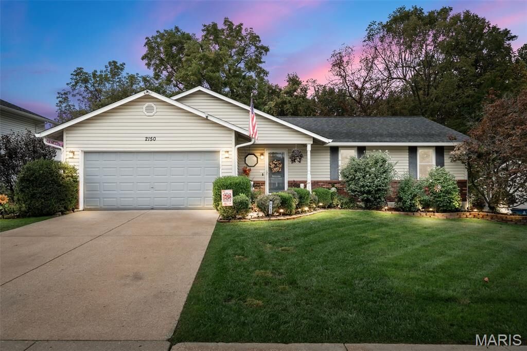 Property Photo:  2150 Graystone Drive  MO 63303 