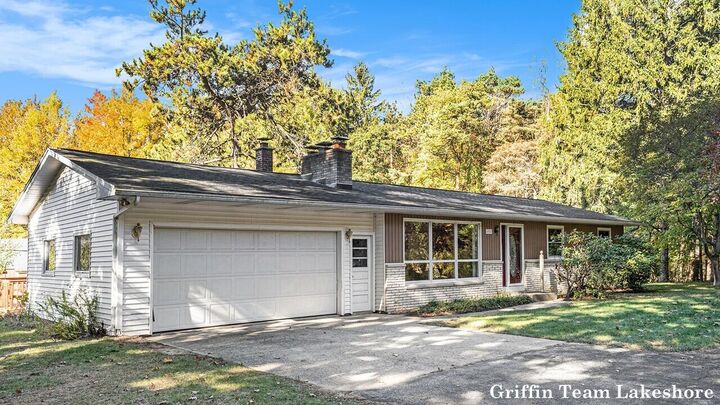 Property Photo: 6965 Holly Drive MI 49460