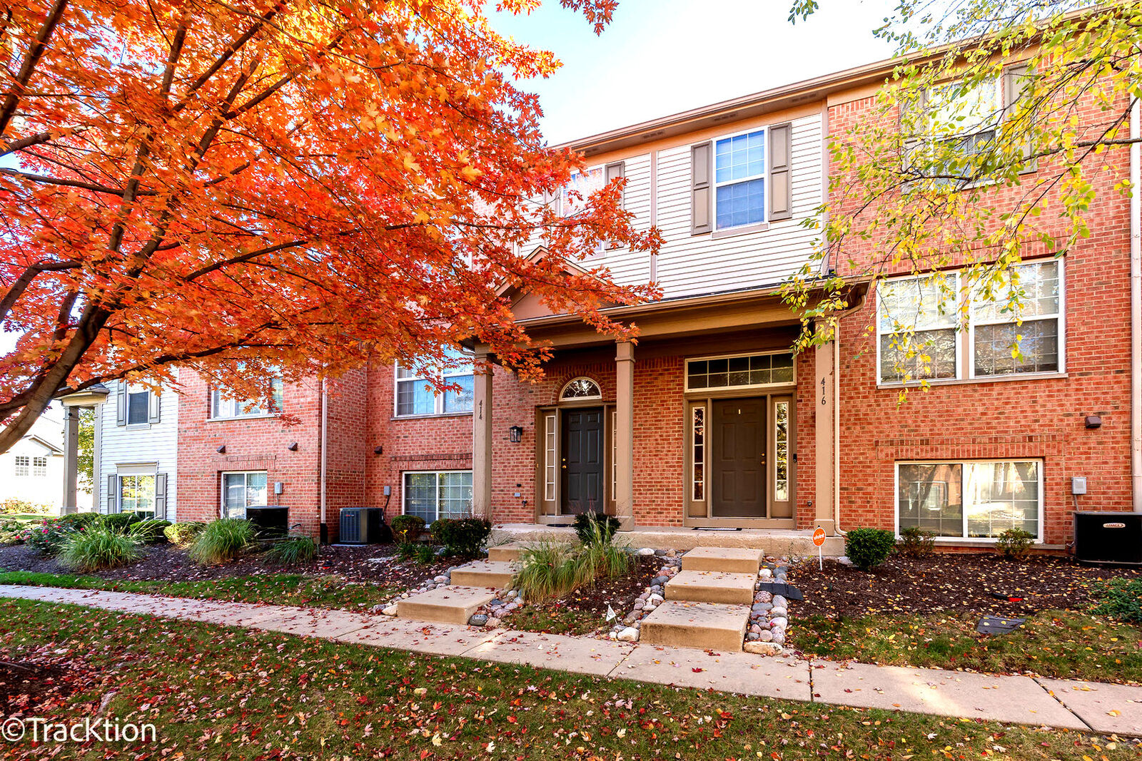 Property Photo:  416 Conservatory Lane  IL 60502