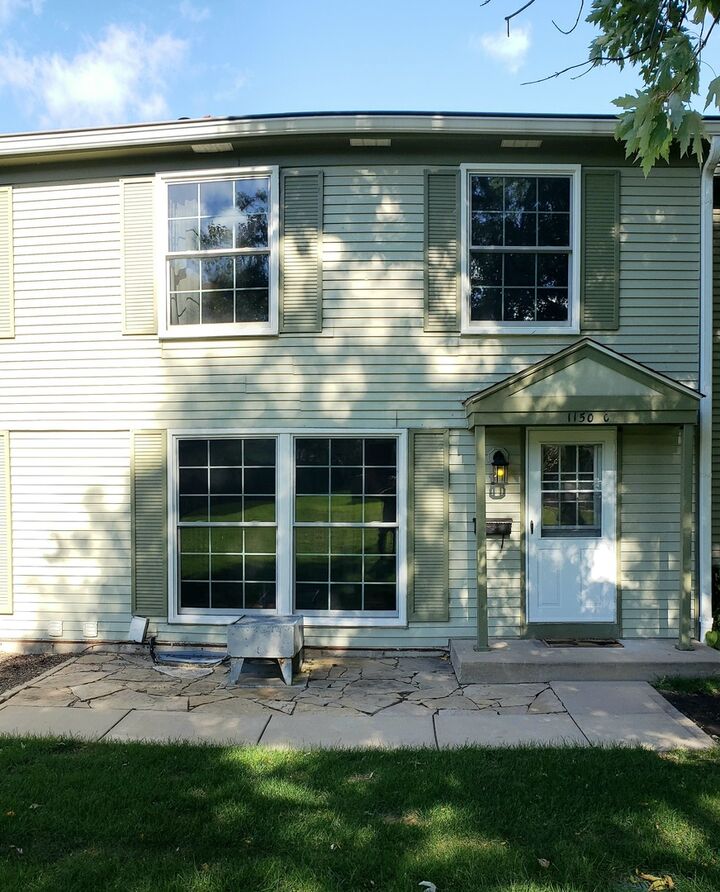 1150 Mount Vernon Court C  Wheaton IL 60189 photo