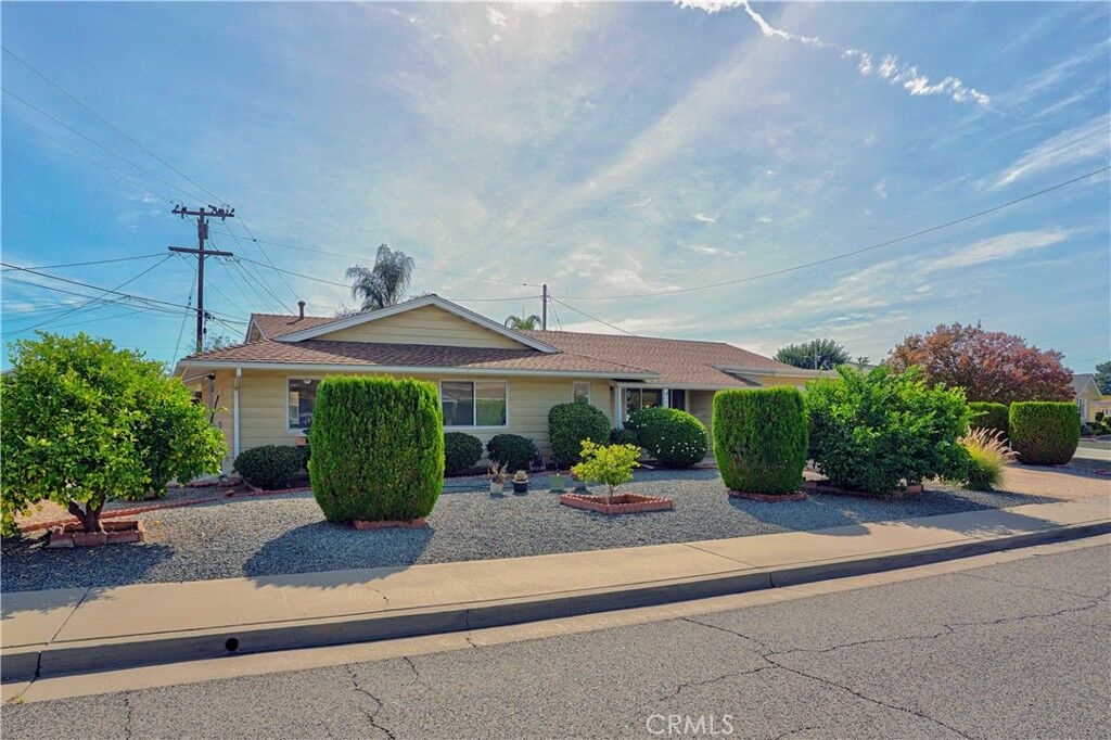 Property Photo:  26471 Cedar Crest  CA 92586 
