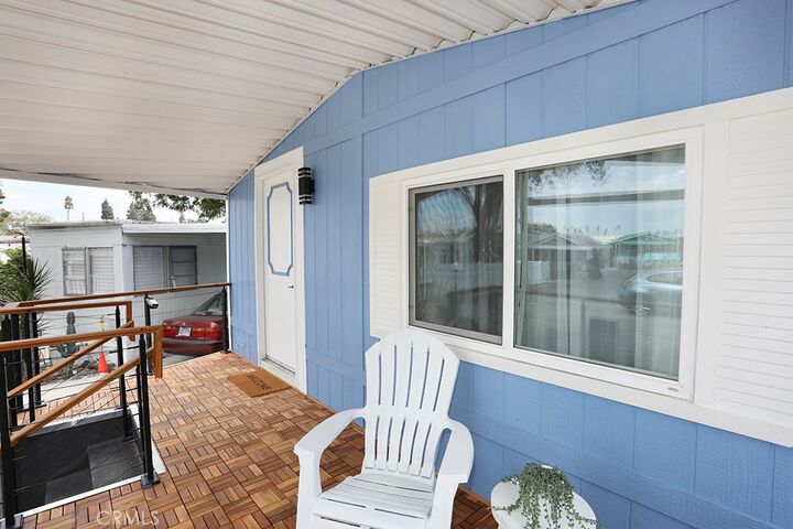 Property Photo:  17261 Gothard Street 60  CA 92647 