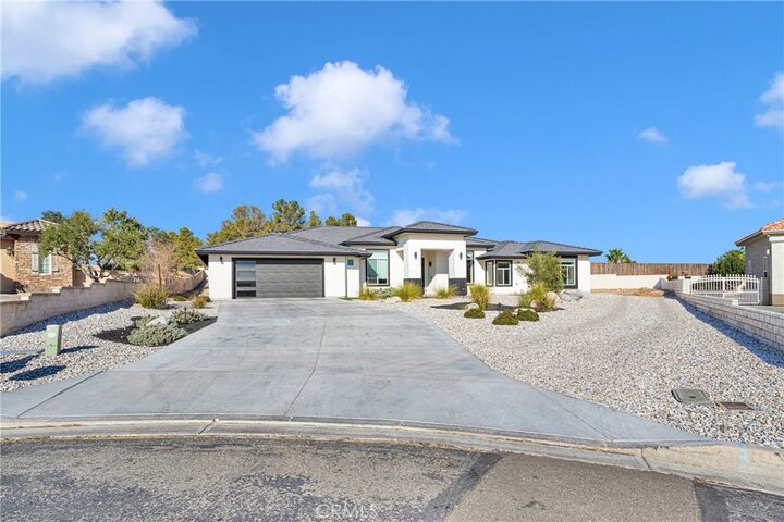 Property Photo:  16383 Ridge View Drive  CA 92307 