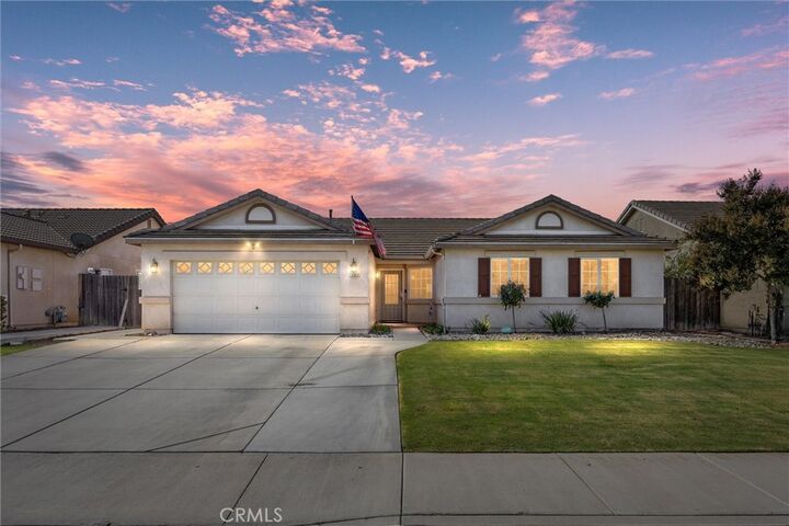 Property Photo: 12305 Quiet Pasture Drive CA 93312