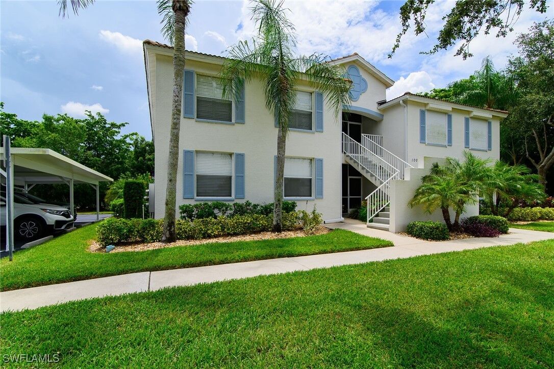 Property Photo:  1000 Mainsail Drive S 112  FL 34114 