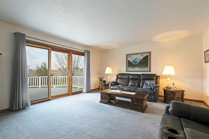 Property Photo: 632 Mihara Lane MT 59828