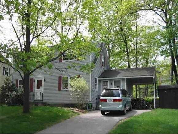 Property Photo: 26 Nightingale Road NH 03062