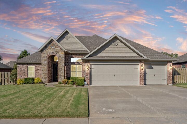 5702 S 63rd Street  Rogers AR 72758 photo