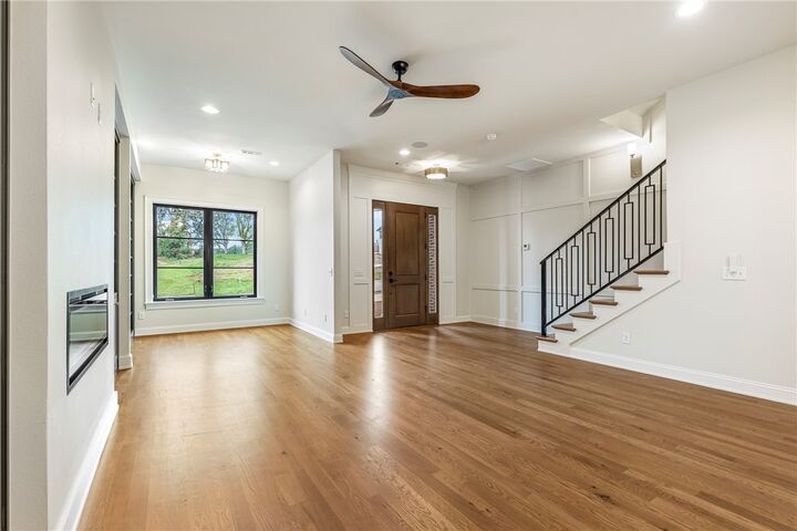 Property Photo: 1039 NW A Street AR 72712