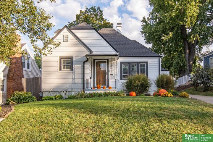 4844 William Street  Omaha NE 68106 photo