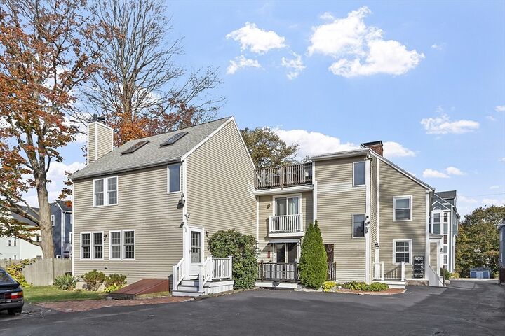 Property Photo:  12 Fayette Street 4  MA 01915 