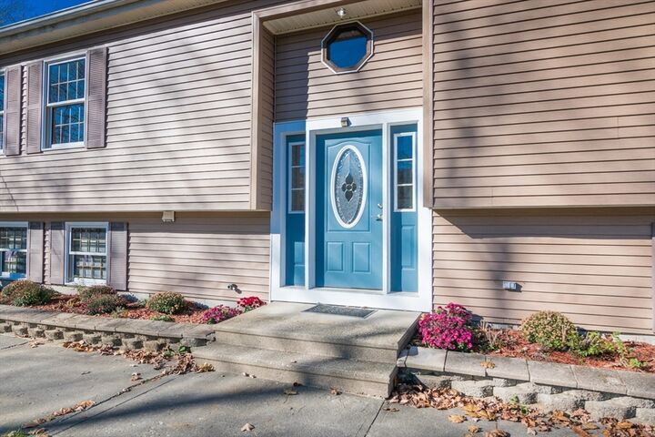 660 Greenfield Rd  Leyden MA 01301 photo